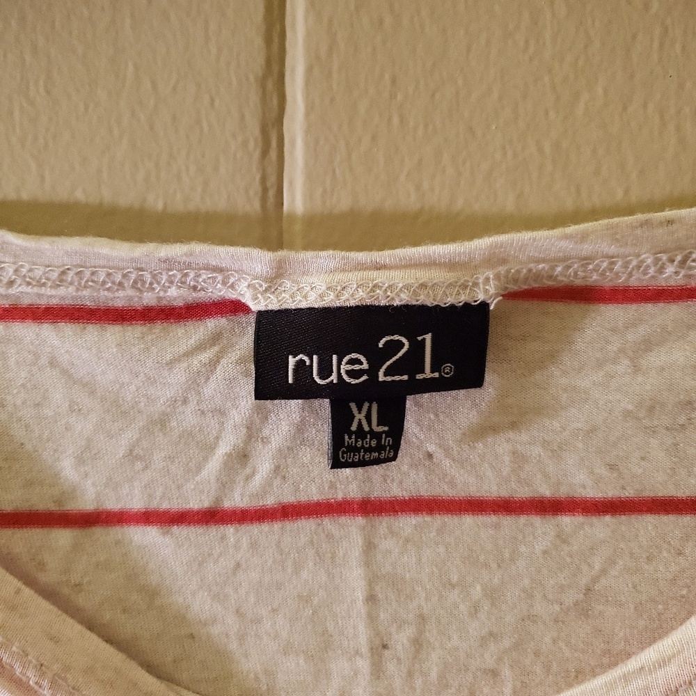 💝 5/$20 Rue 21 Red and White Crop Top *Size XL * - Picture 3 of 3